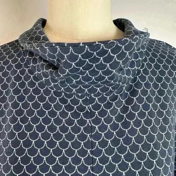 Top it Off Slip on Blue Dress w/front pockets and mermaid design (Size Large) - Picture 8 of 10